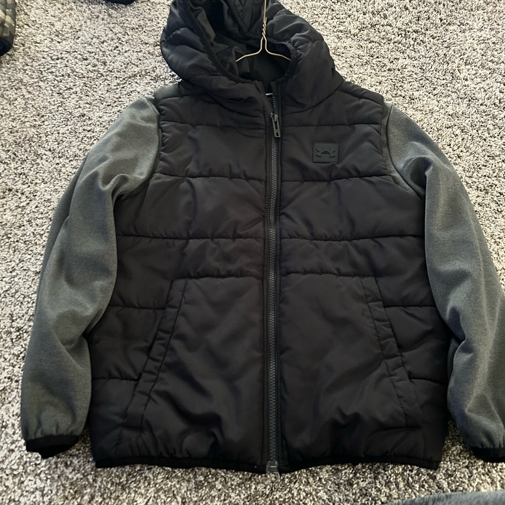 Under Armour Black and Gray Puffer Jacket